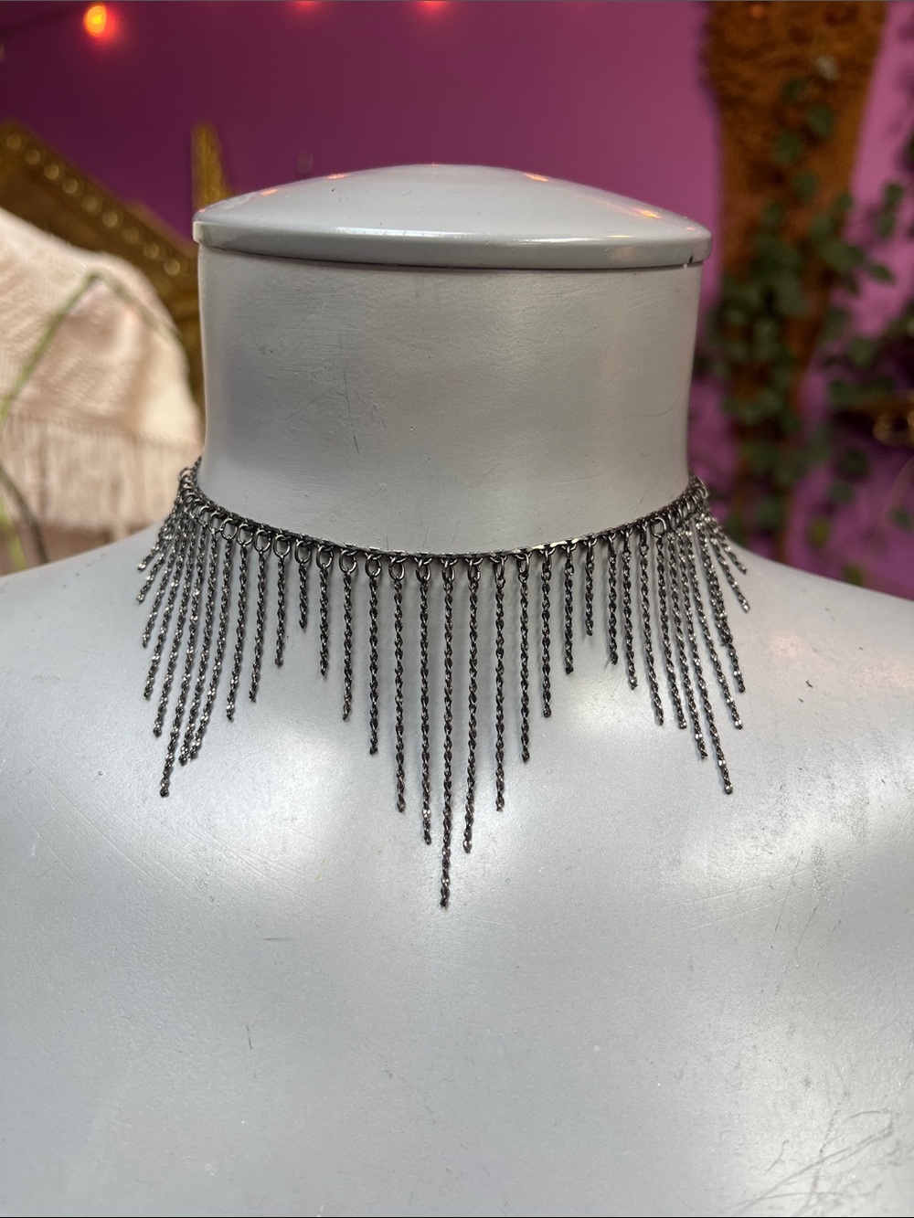Vintage Y2K Goth gunmetal silver tone fringe dangle choker necklace